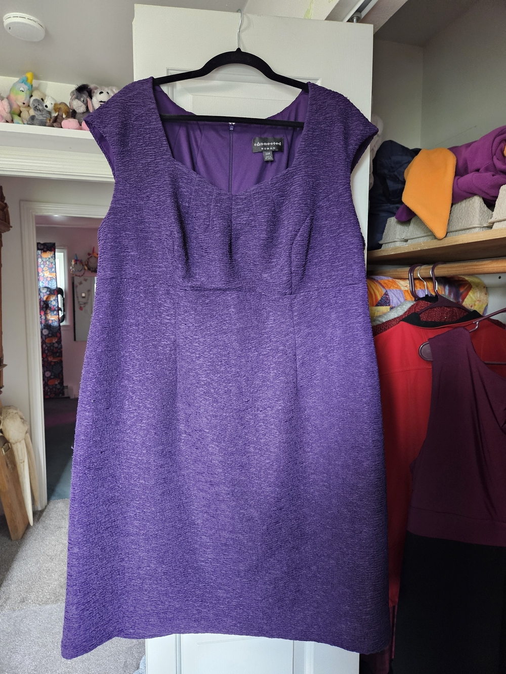 connected apparel Purple Cap-Sleeve Textured Sheath Dress